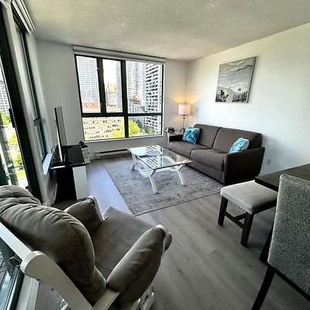 Stunning Ocean Apartment Vancouver Bagian luar foto